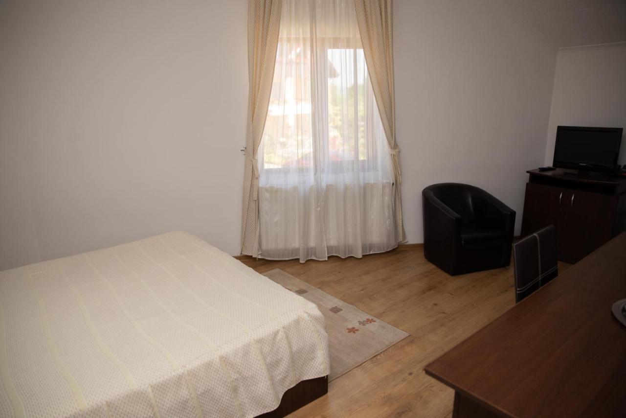 Motel Moara Veche Săcălăşeni Esterno foto