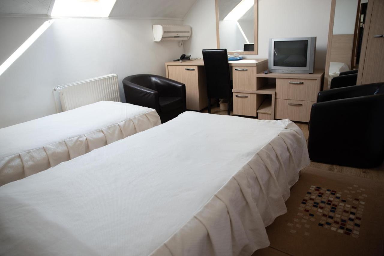 Motel Moara Veche Săcălăşeni Esterno foto