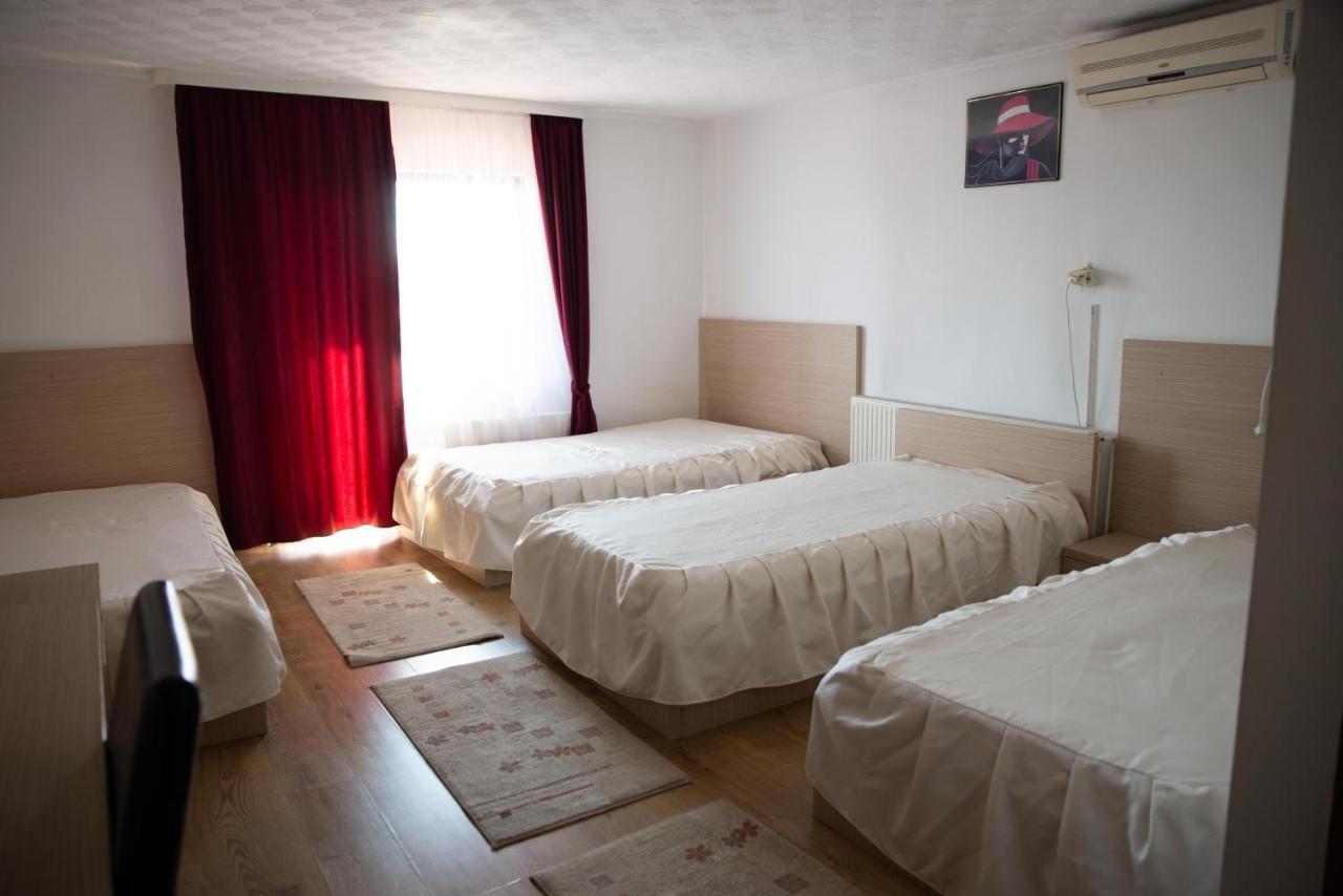 Motel Moara Veche Săcălăşeni Esterno foto