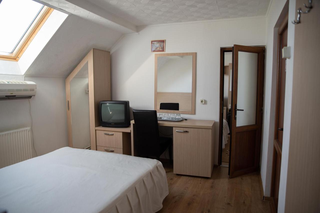 Motel Moara Veche Săcălăşeni Esterno foto
